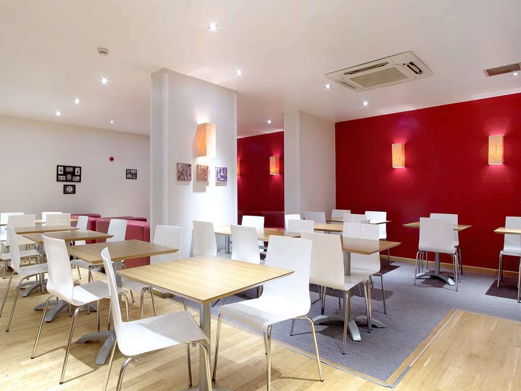 Travelodge Preston Central Restaurace fotografie